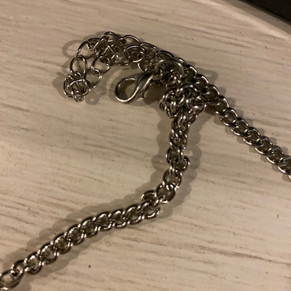 Multi color necklace **new** - Picture 3 of 3